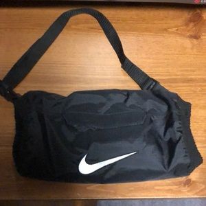 Youth Nike football hand warmer